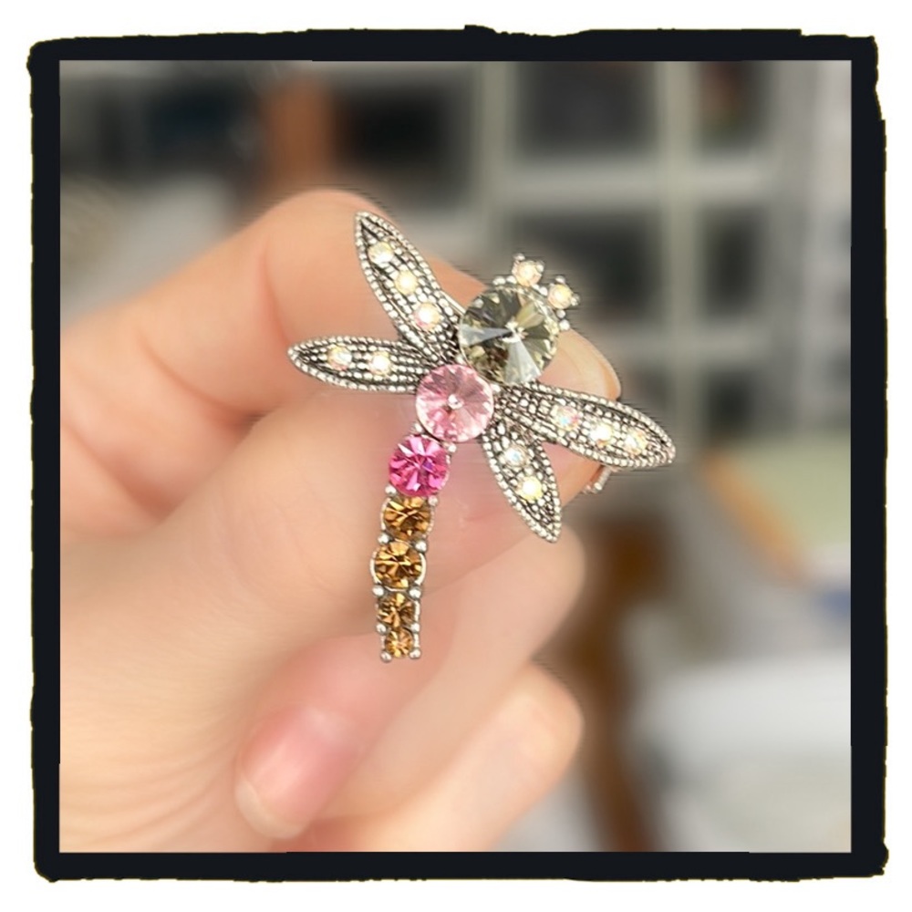💕Beautiful Vintage Dragonfly Brooch / Pin💕